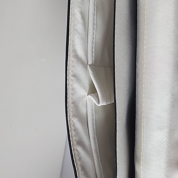 NWT. Aldo White Purse. - Picture 11 of 16